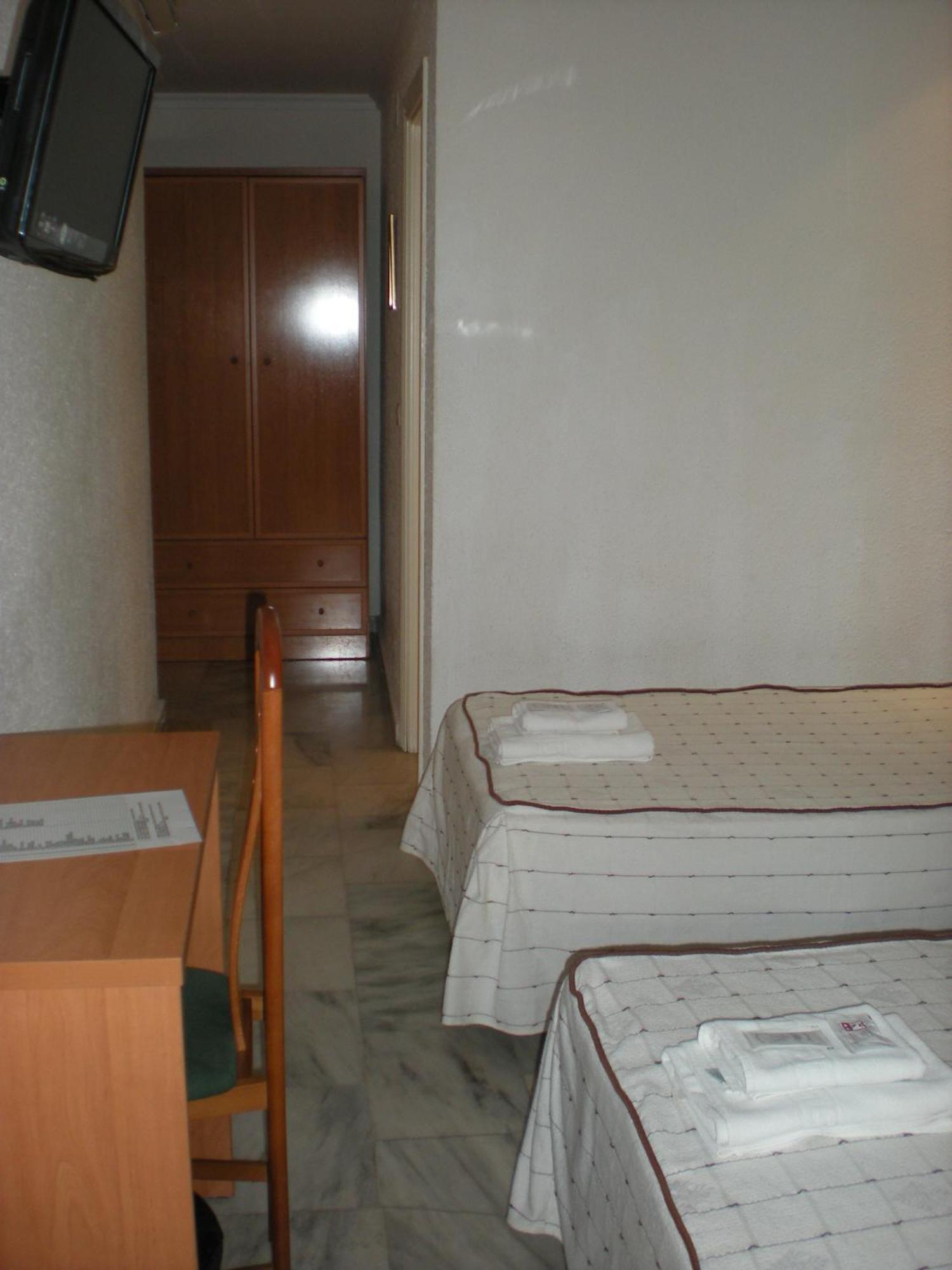 Hotel New Sanz Торремолінос Екстер'єр фото