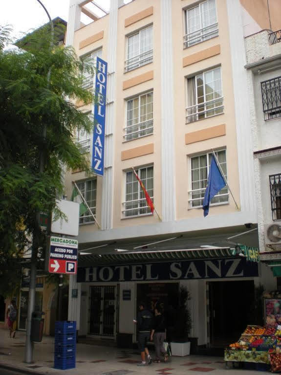 Hotel New Sanz Торремолінос Екстер'єр фото